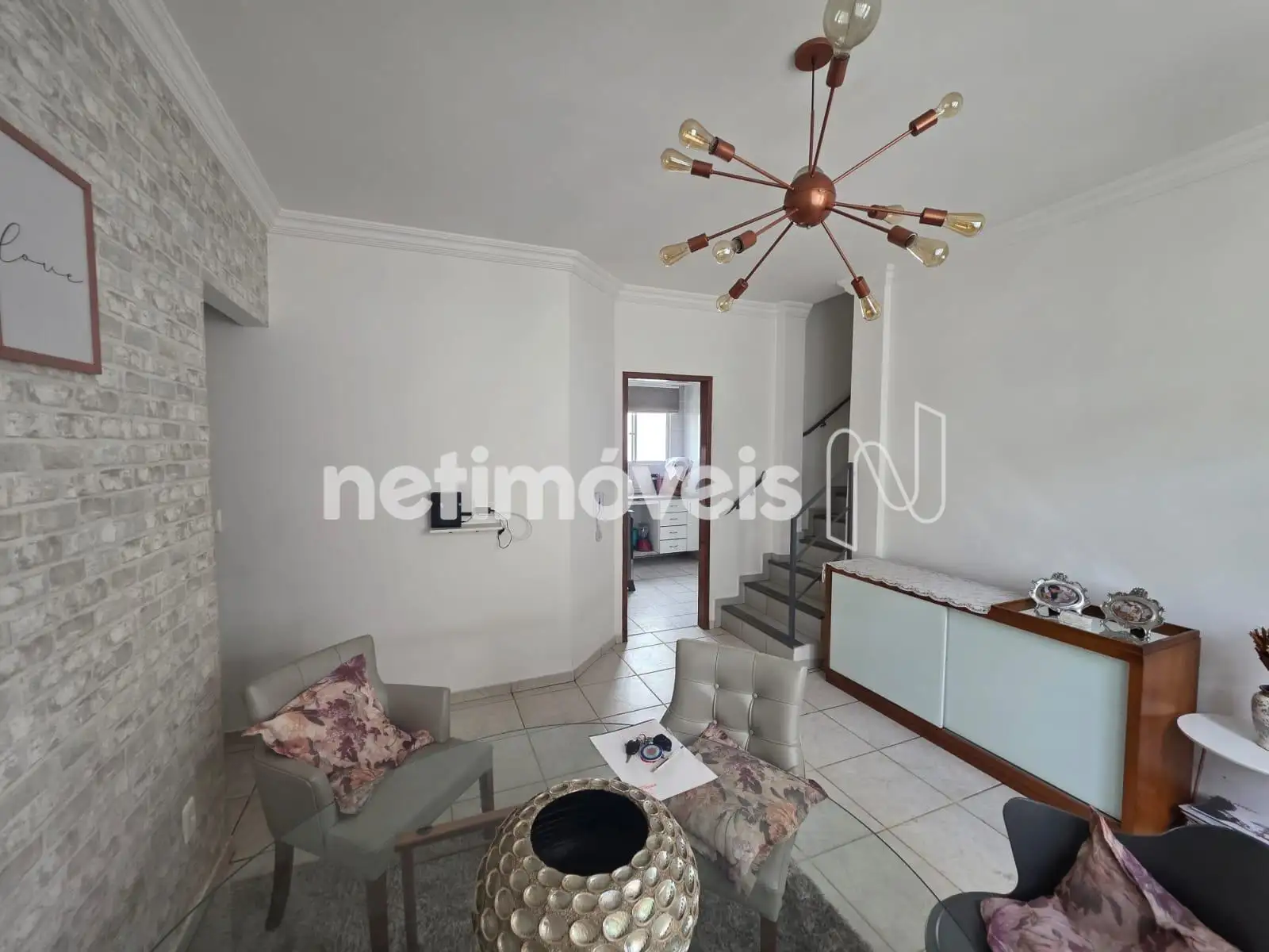 Sala de estar e jantar