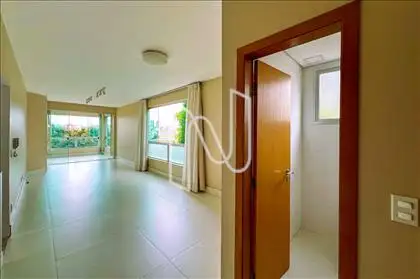 Lavabo  ao funda da sala 