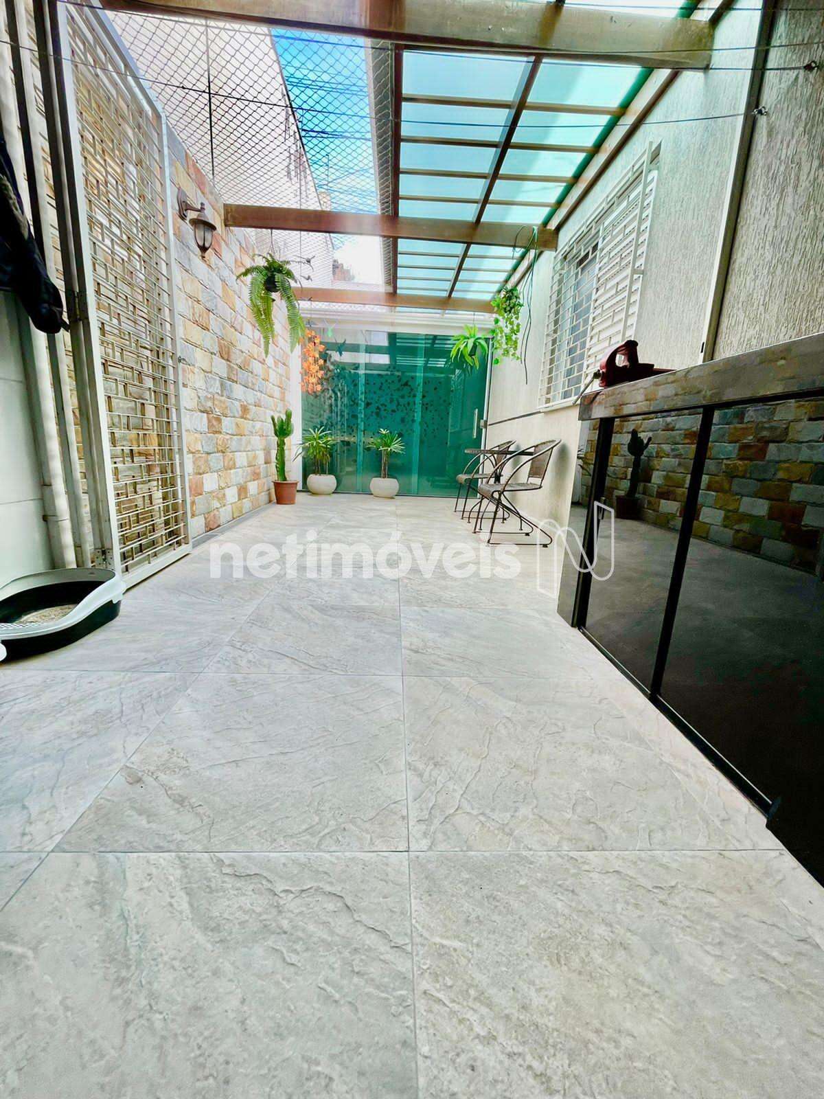 Área-Privativa-03-Quartos-Arvoredo