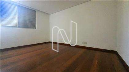  Apartamento-04-Quartos-Cruzeiro