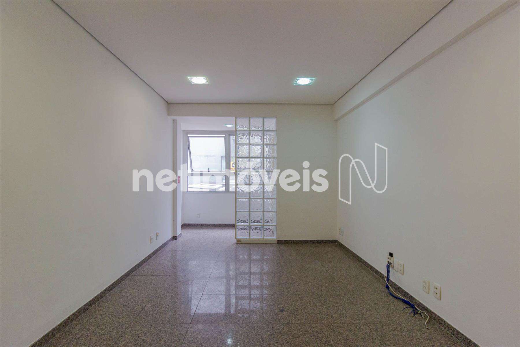 Sala para comprar com 35 m², 1 banheiro, 1 vaga em Avenida Raja Gabaglia, Estoril, Belo Horizonte