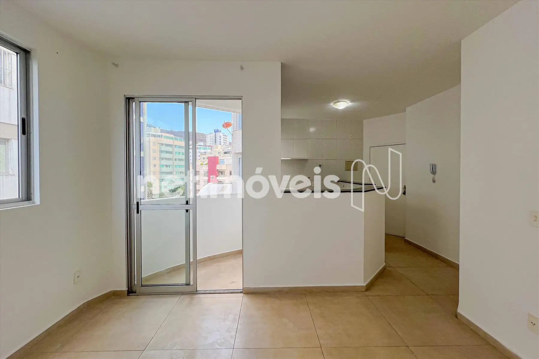 Sala com varanda