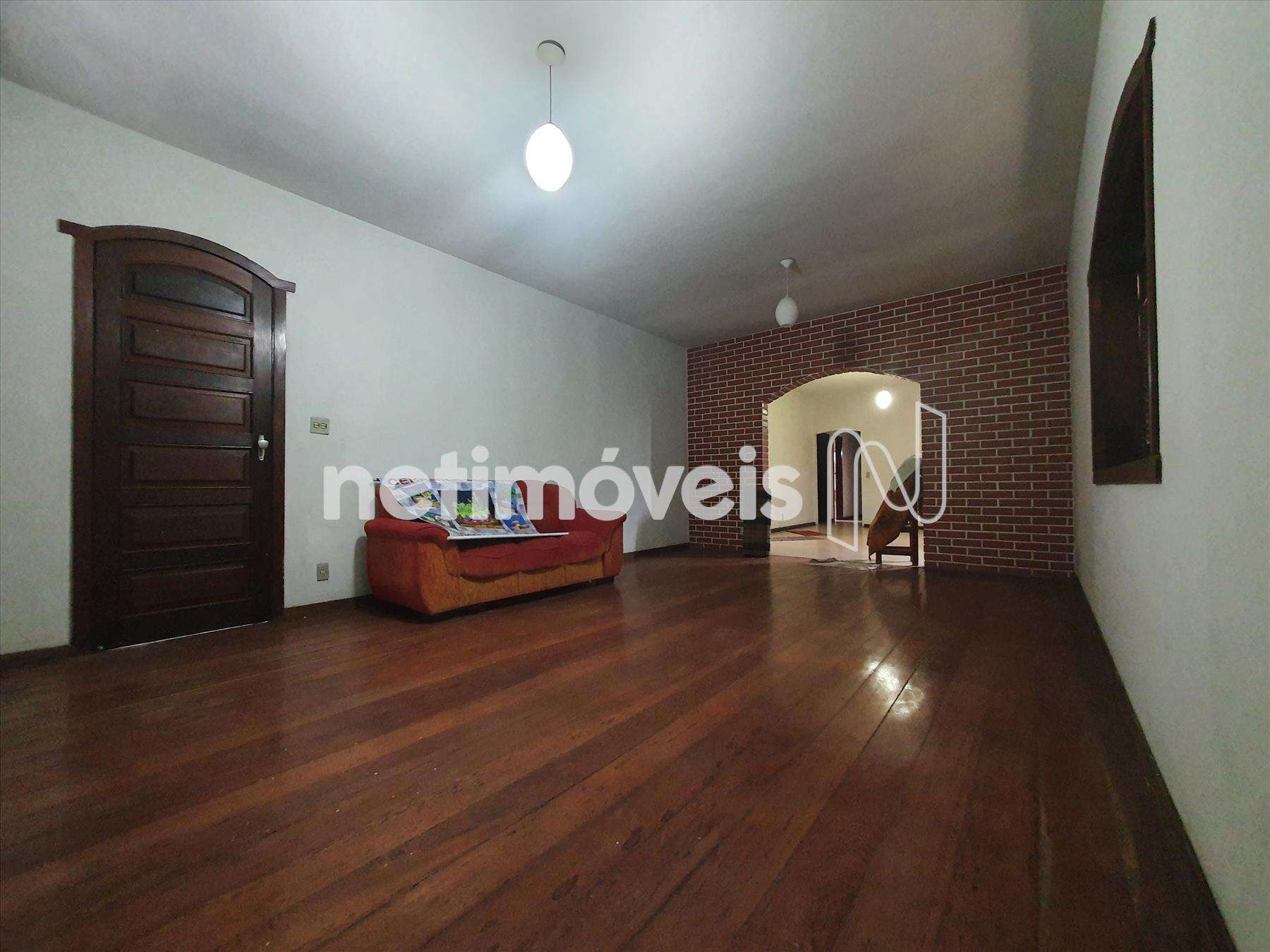 casa-quatro-quartos-floramar