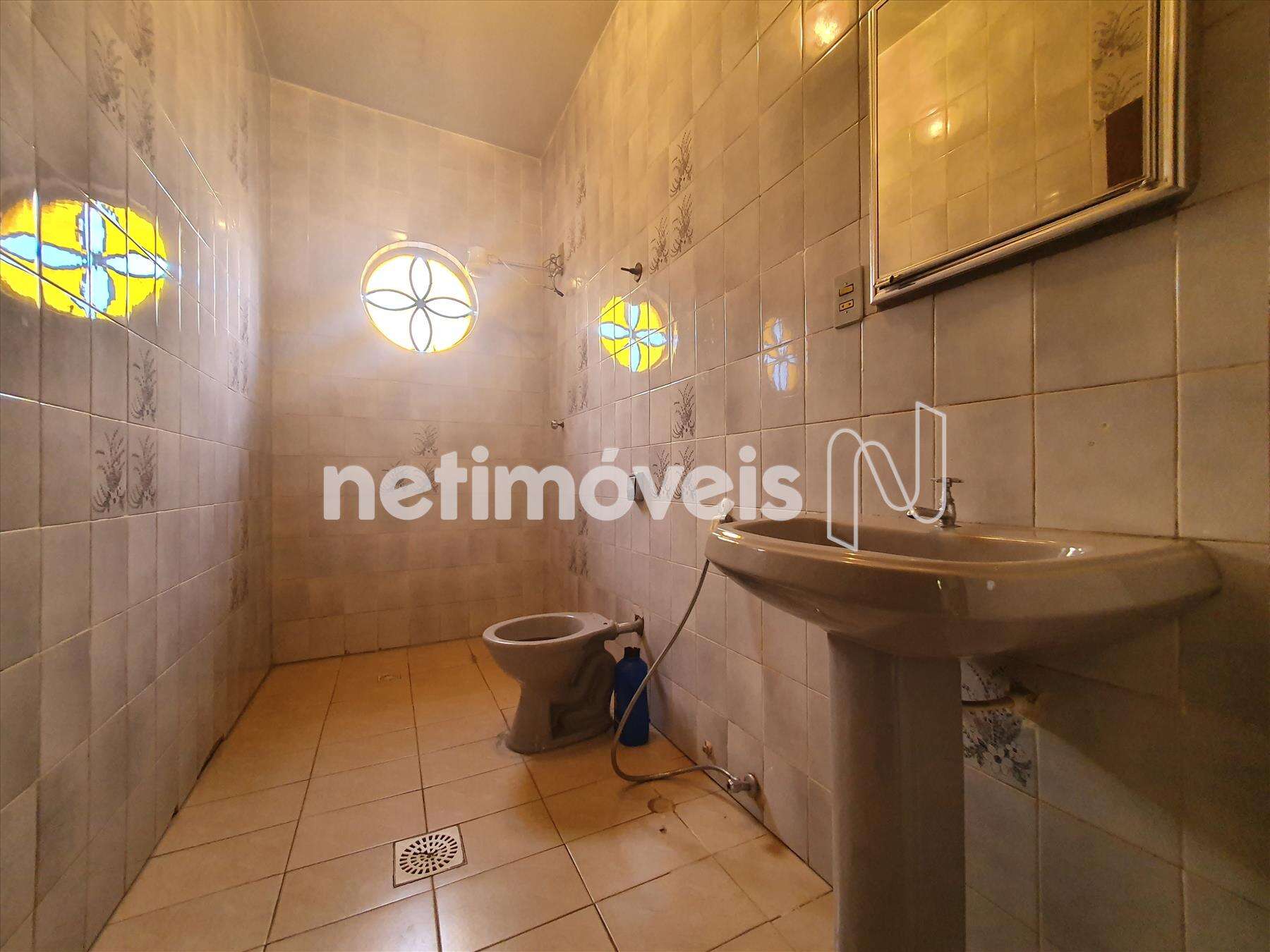 casa-quatro-quartos-floramar