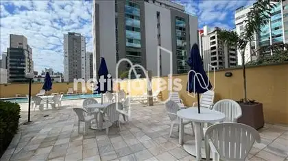 Área Piscina