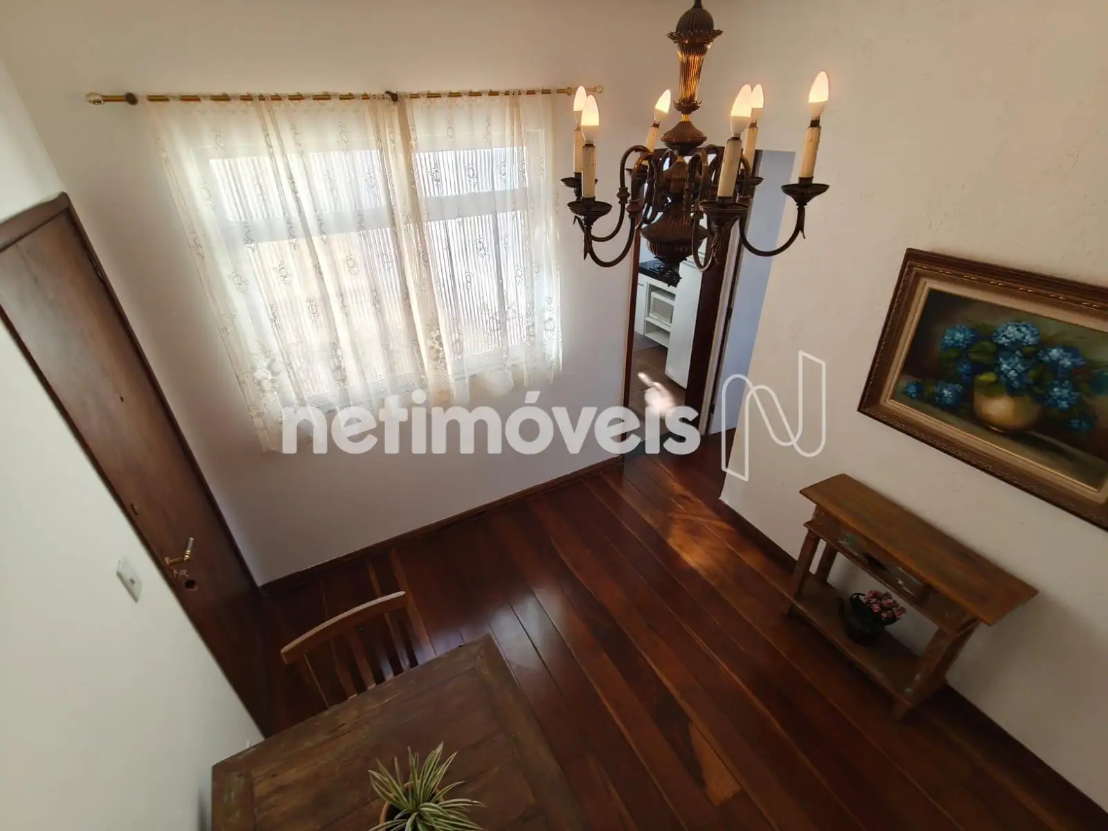 Apartamento para comprar com 29 m², 1 quarto, 1 banheiro, 1 vaga em Rua Cristal, Santa Tereza, Belo Horizonte