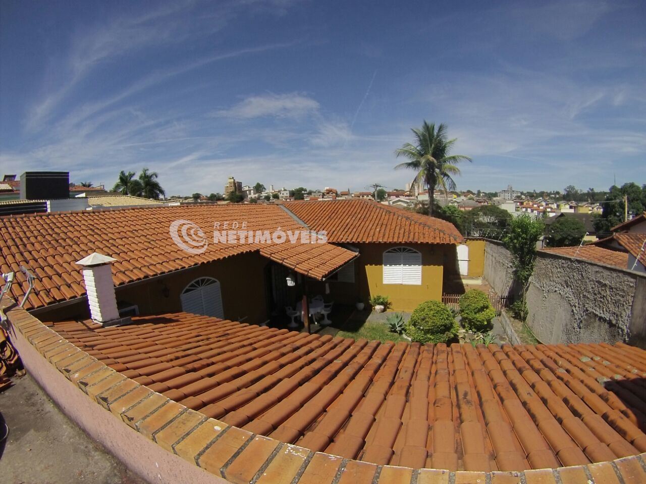 Casa-5Qts-Suíte-Salas-Piscina-Jardim-SãoLuiz