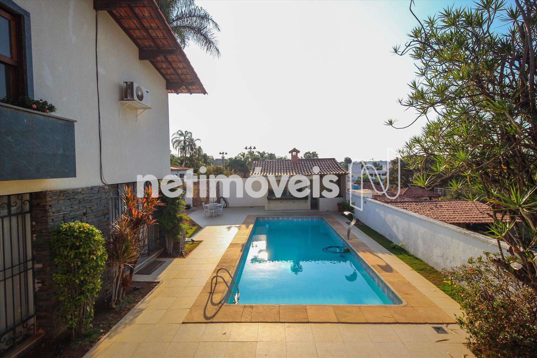 Casa6Q-Suites-Vagas-Bandeirantes-LagoadaPampu