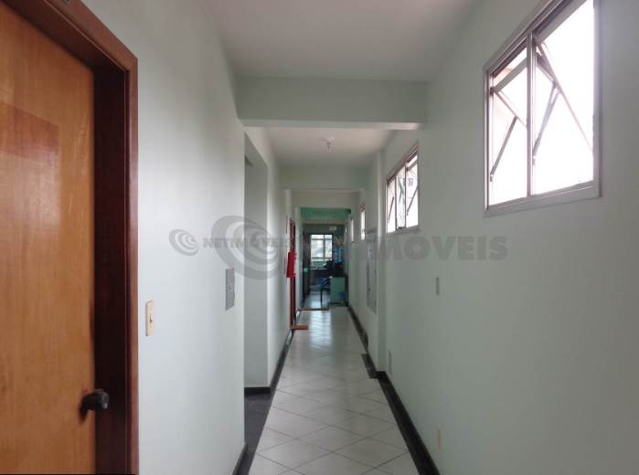 Sala no Bairro Barro Preto em Belo Horizonte