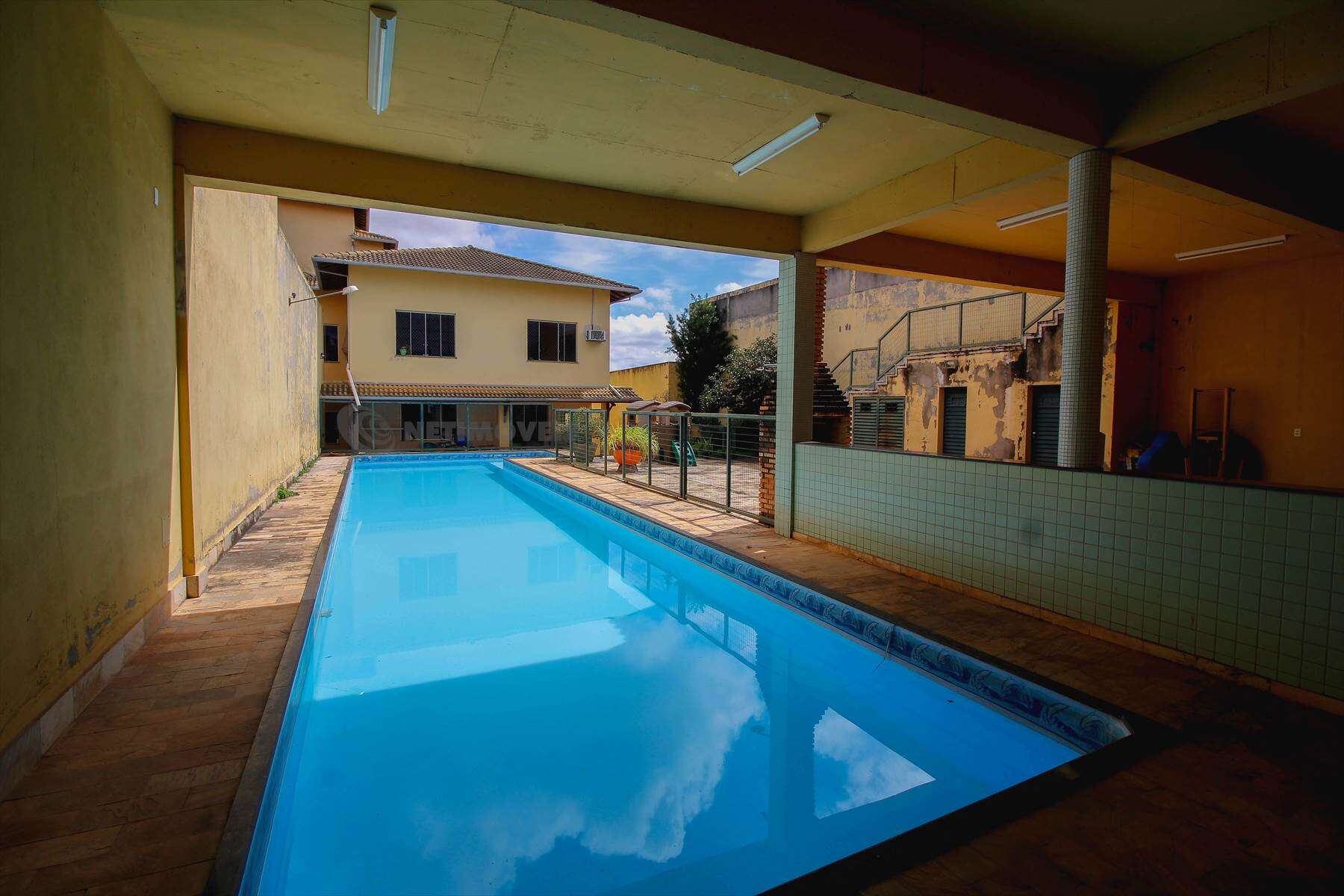 Parte coberta da Piscina