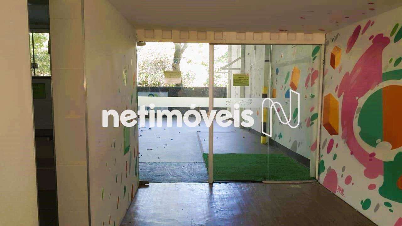 Galpão para comprar com 687 m², 3 banheiros, 3 vagas em Rua Aiuruoca, Fernão Dias, Belo Horizonte