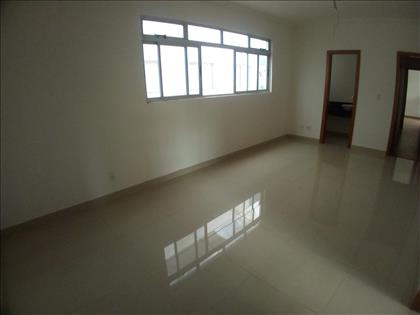 SALA AMPLA