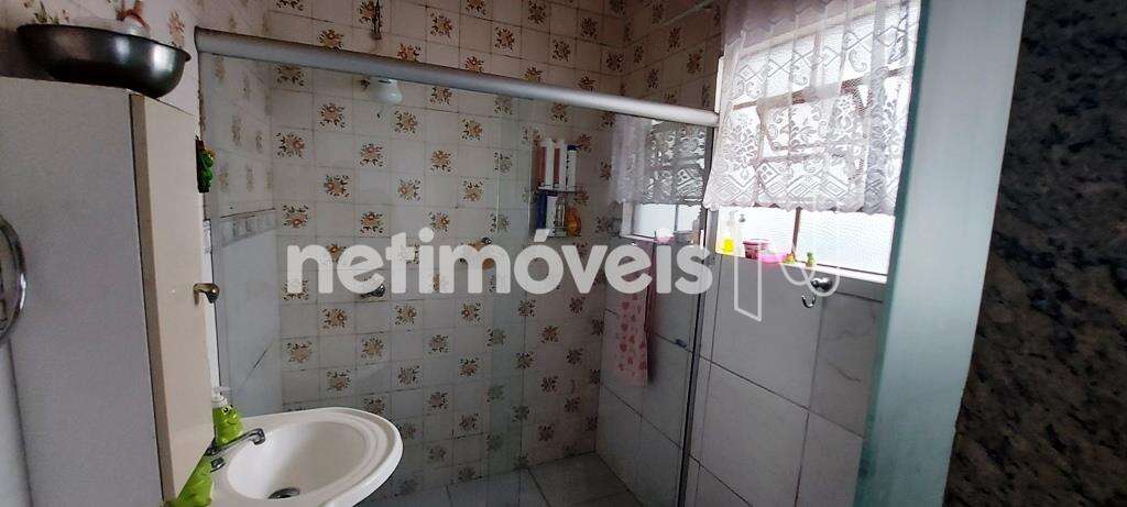 Casa Comercial- 05 Quartos- Indaiá