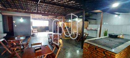 Casa Comercial- 05 Quartos- Indaiá 