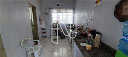  Casa Comercial- 05 Quartos- Indaiá