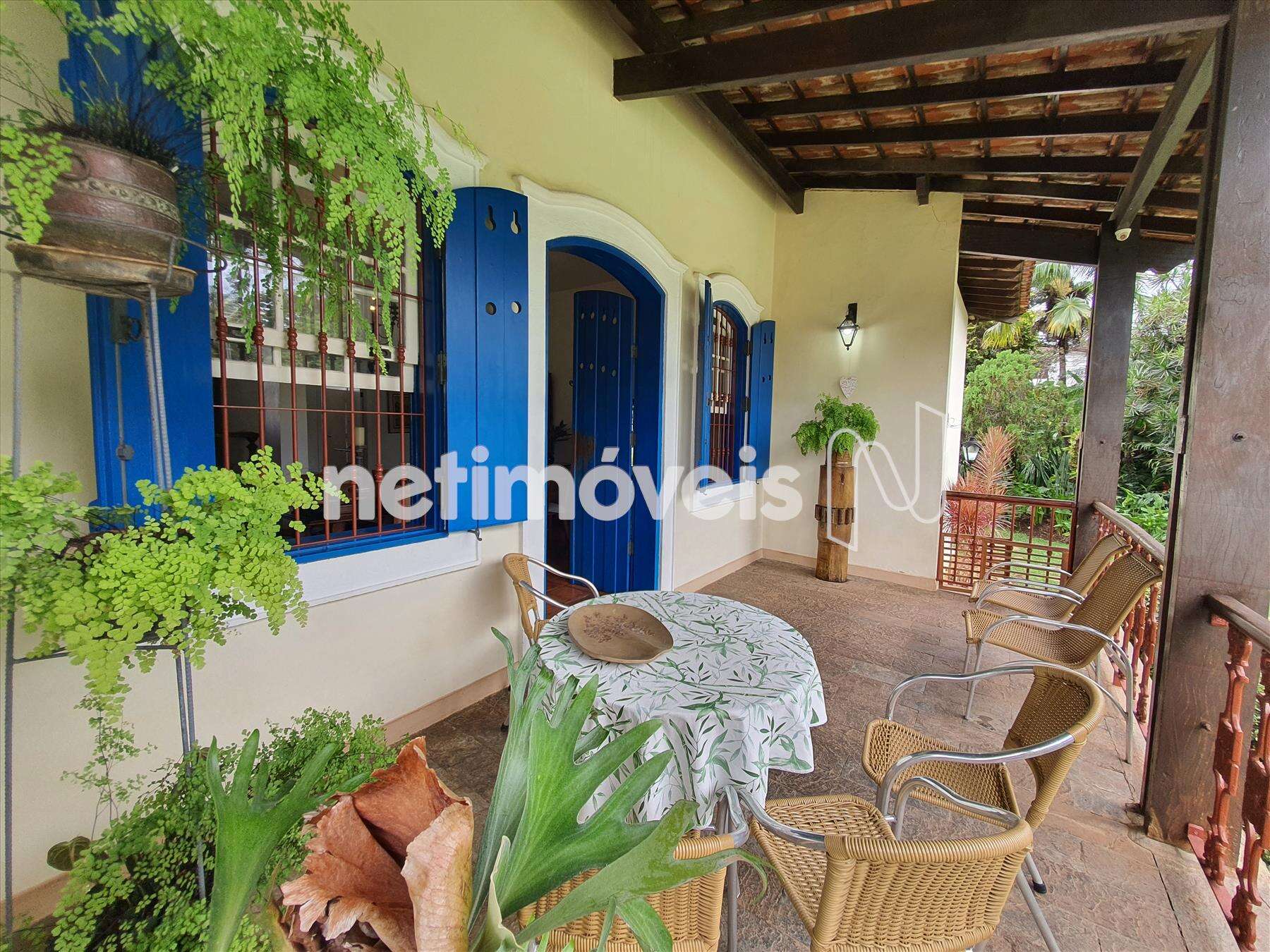 Casa-04-Quartos-Bandeirantes