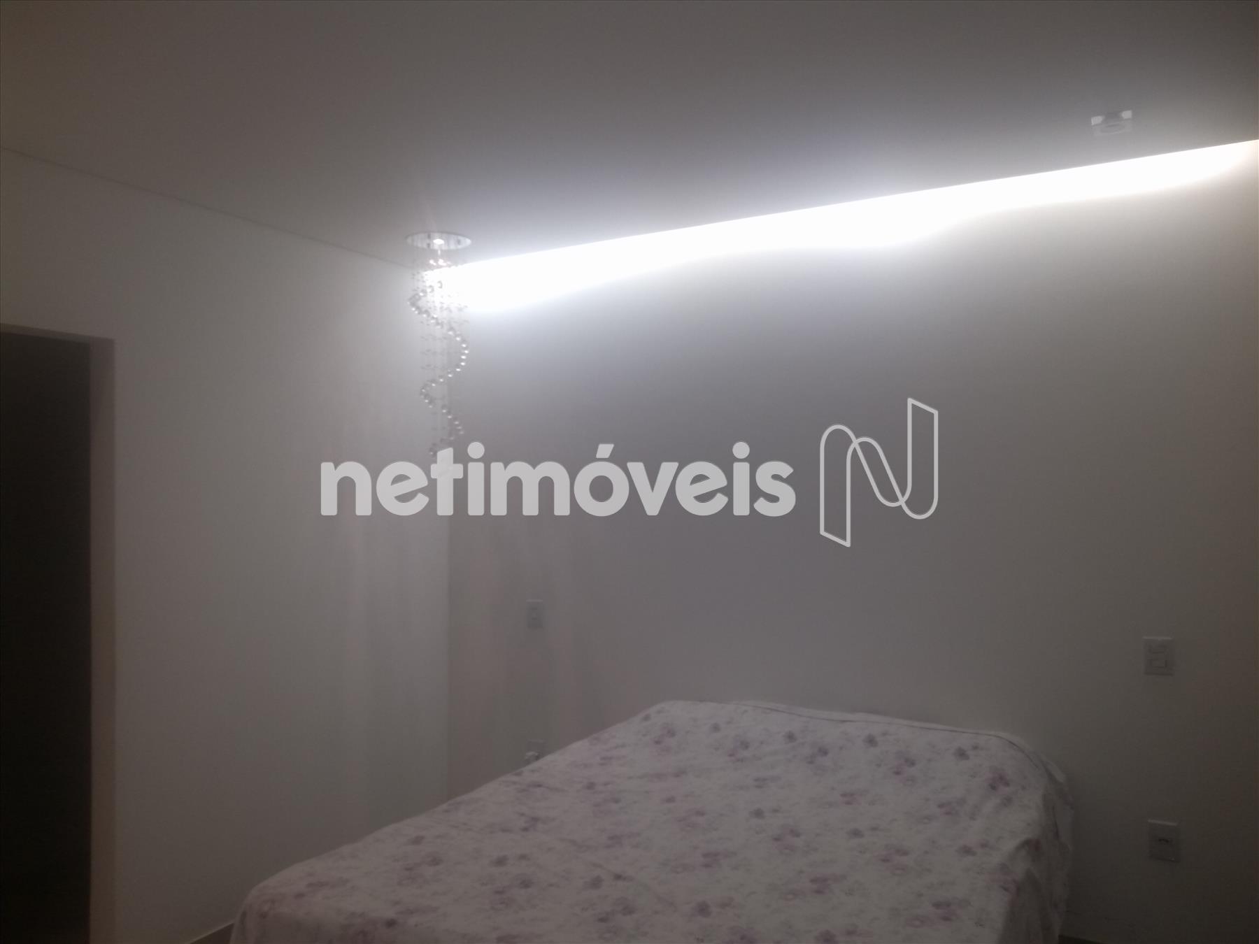 Casa3Q-Suite-4Vagas-BairroAlípiodeMelo!