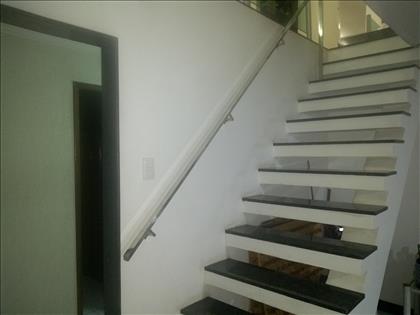 Casa3Q-Suite-4Vagas-BairroAlípiodeMelo! 