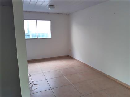 SALA AMPLA COBERTURA