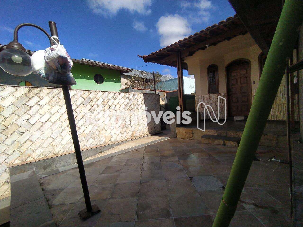 casa-tres-quartos-providencia