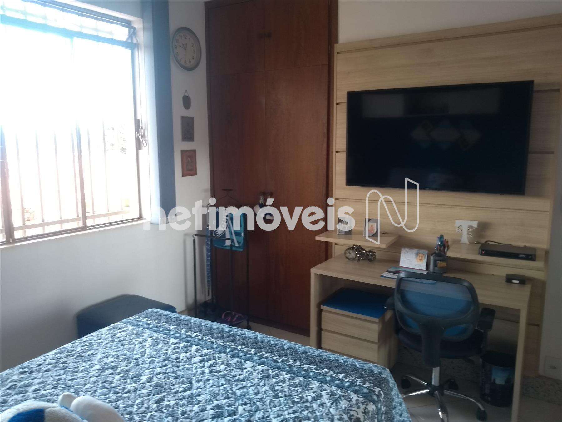  Casa-3Quartos-Suíte-Churrasqueira-Glória