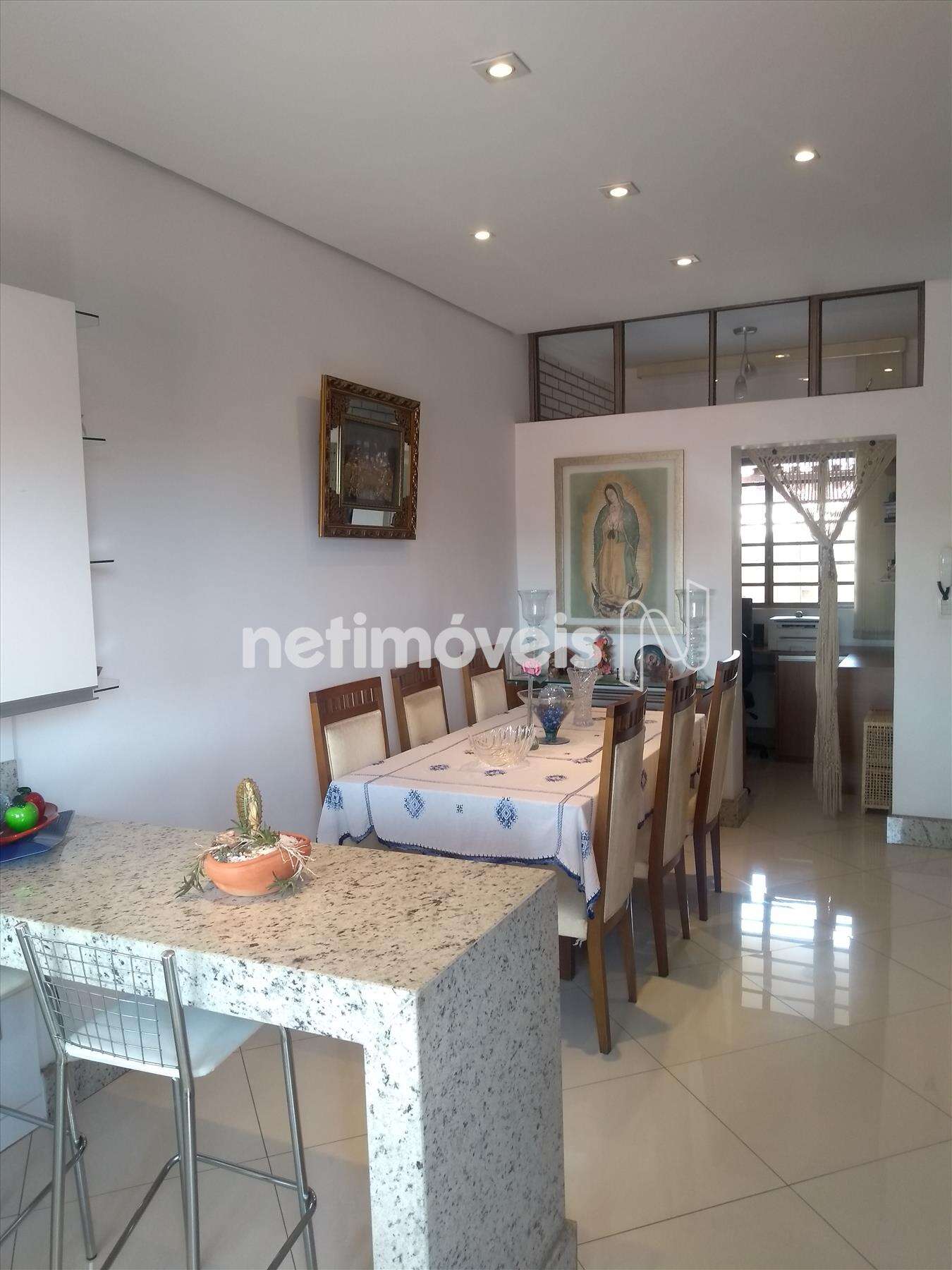  Casa-3Quartos-Suíte-Churrasqueira-Glória