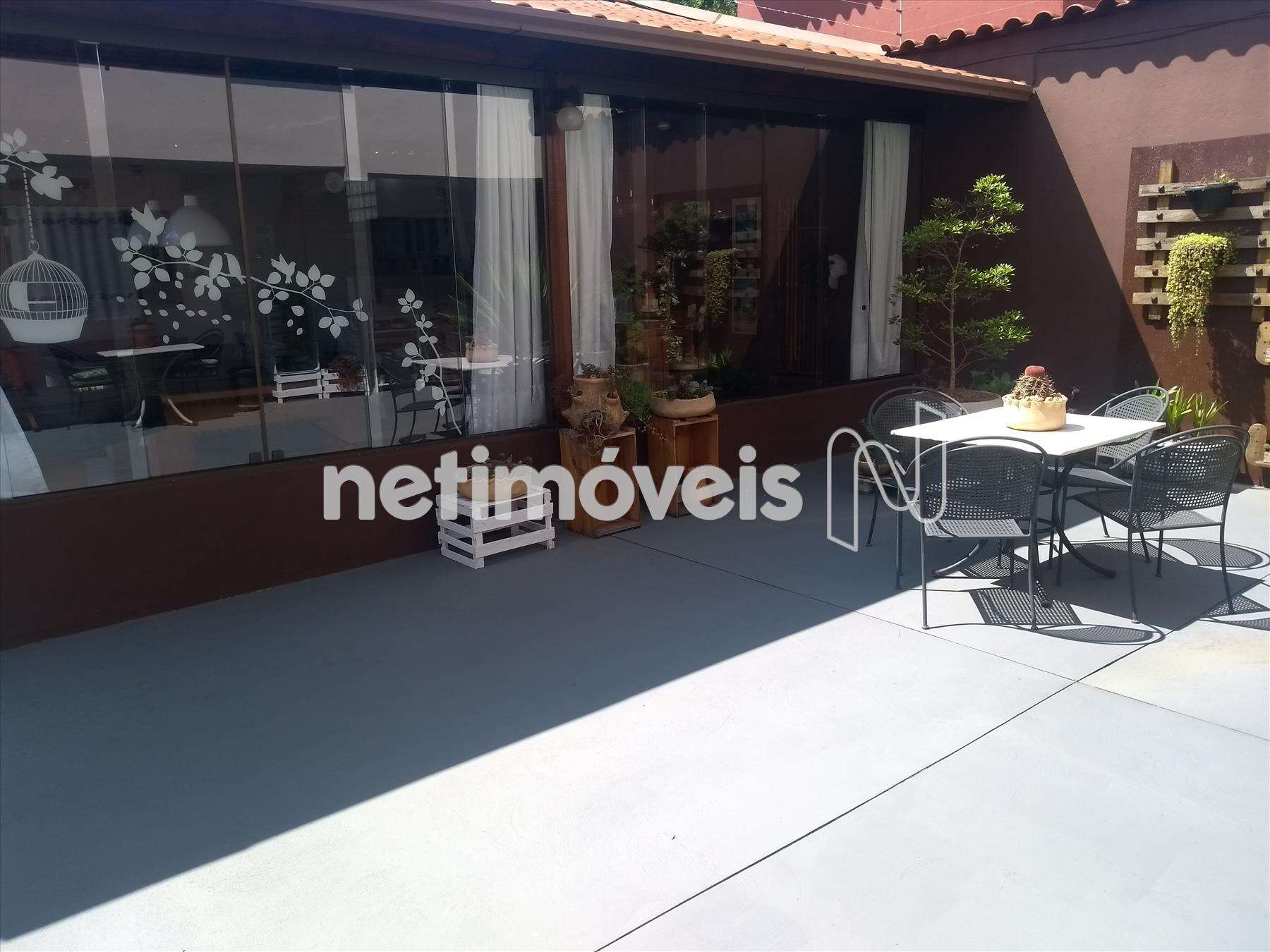  Casa-3Quartos-Suíte-Churrasqueira-Glória