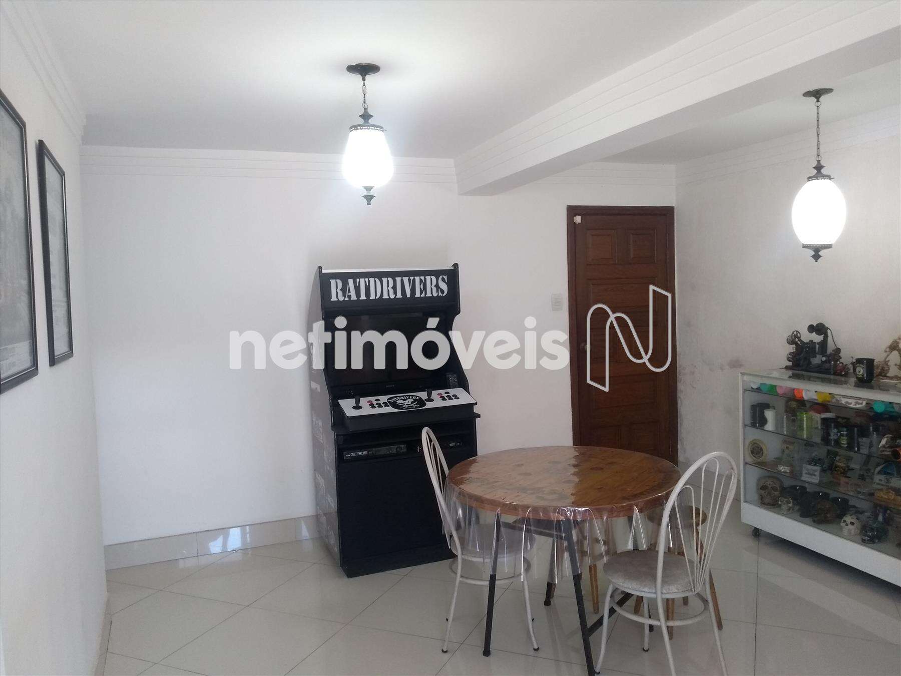  Casa-3Quartos-Suíte-Churrasqueira-Glória