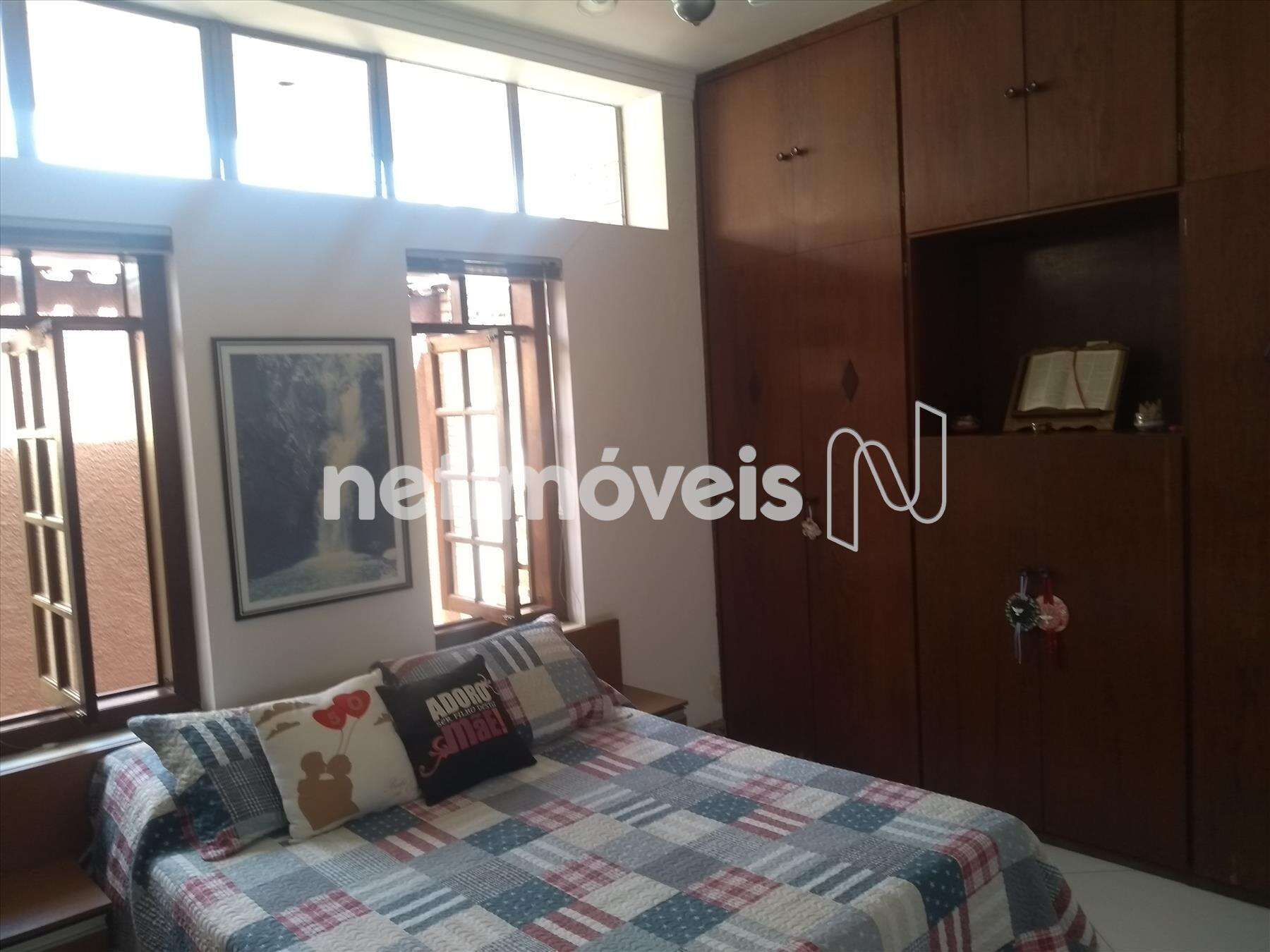  Casa-3Quartos-Suíte-Churrasqueira-Glória