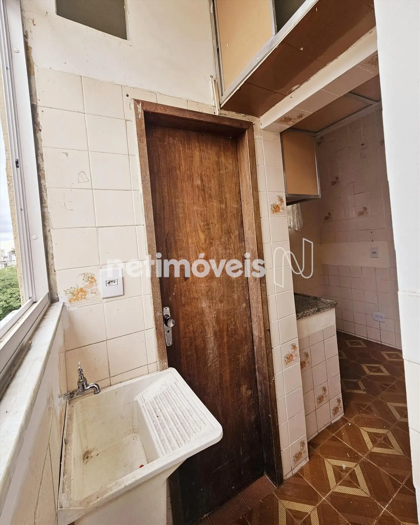 Área de Serviço e Banheiro