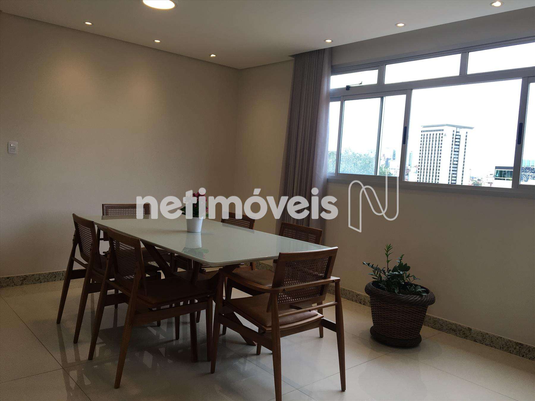  Apartamento 04 Quartos - União