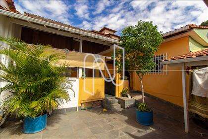 casa-quatro-quartos-paraiso