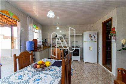 casa-quatro-quartos-paraiso