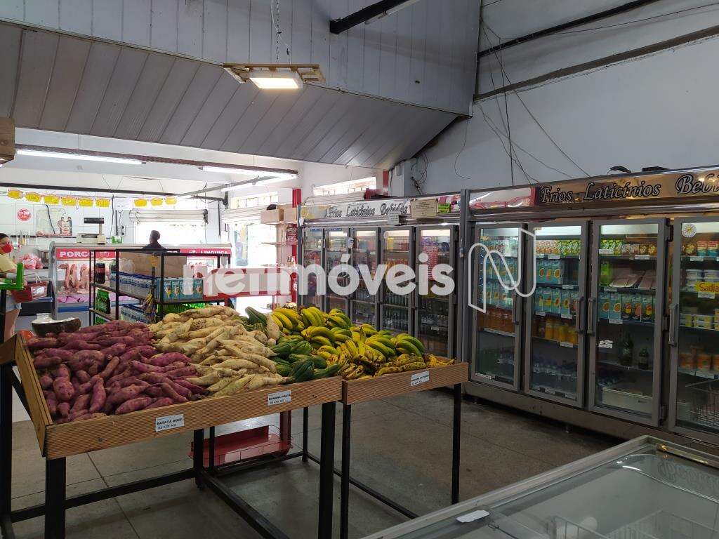 Conjunto de lojas para comprar com 240 m² em Rua Pitangui - Até 424 - Lado Par, São Cristóvão, Belo Horizonte