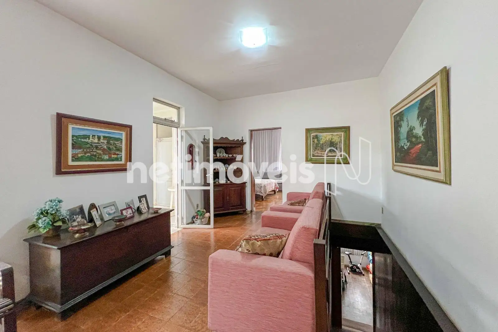SALA