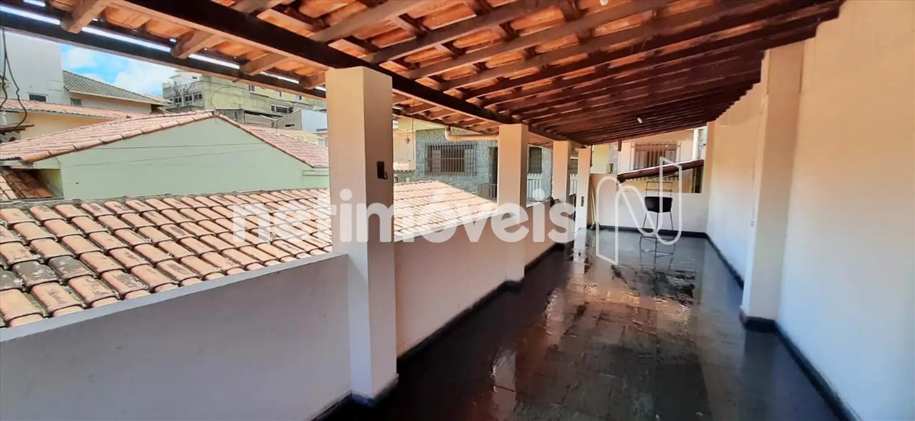 Casa para comprar com 366 m², 3 quartos, 2 banheiros, 4 vagas em Rua Belizário Jerônimo Souza, Ipê, Belo Horizonte