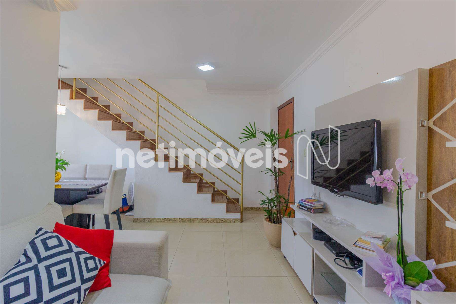 Cobertura-Apto2Qts-Suíte-VagaGaragem-Castelo