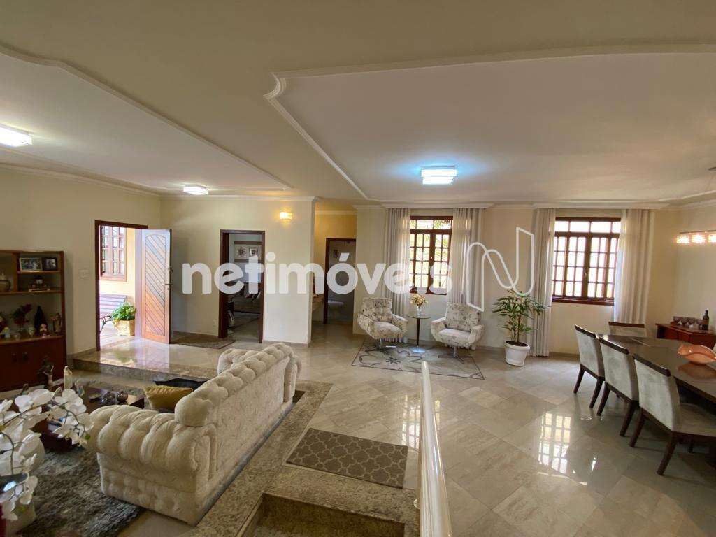 Casa-04-Quartos-Castelo