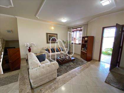  Casa-04-Quartos-Castelo