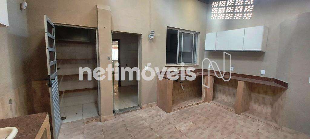 Casa-03-Quartos-Helipólis