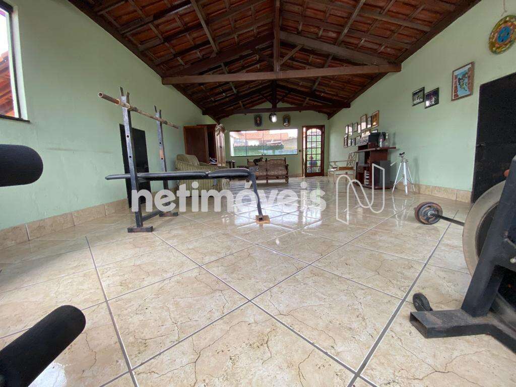 Casa-Três-Quartos-Jardim-Guanabara