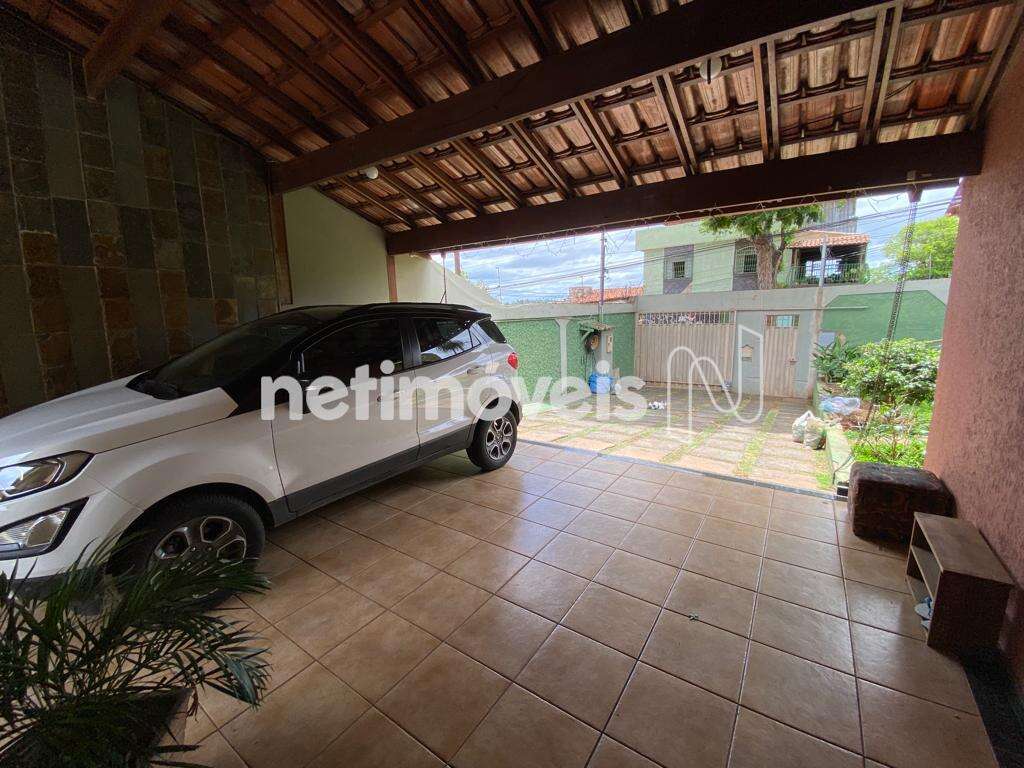 Casa-Três-Quartos-Jardim-Guanabara