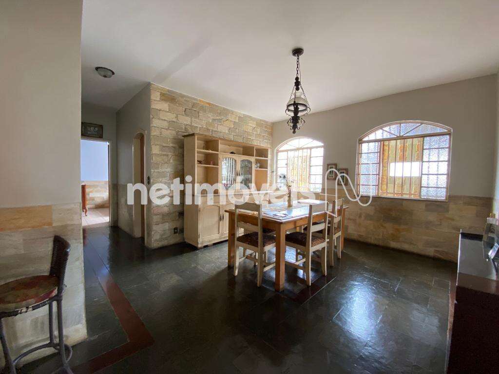 Casa-Três-Quartos-Jardim-Guanabara