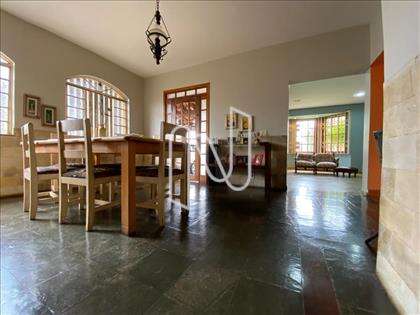  Casa-Três-Quartos-Jardim-Guanabara 