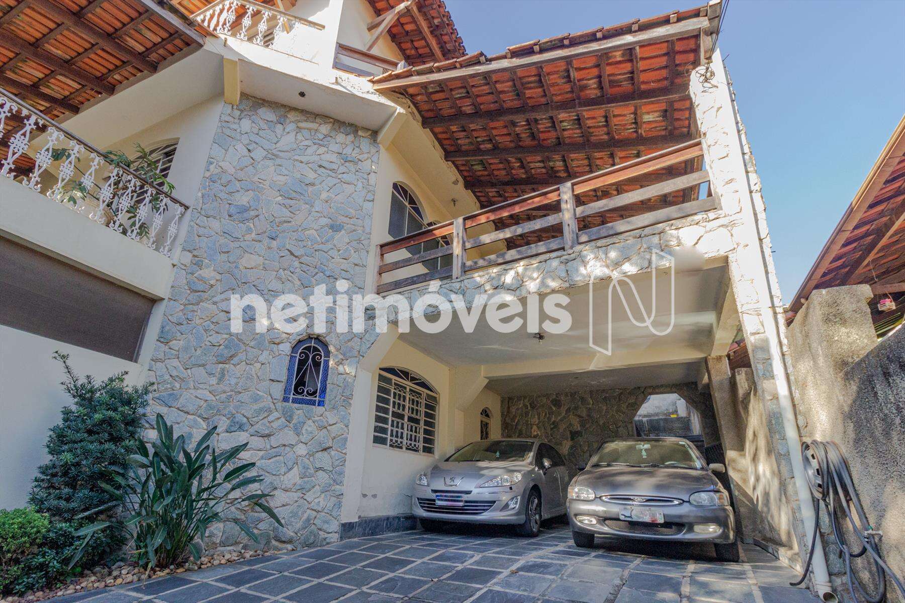 Casa-04-Quartos-Palmares-BH