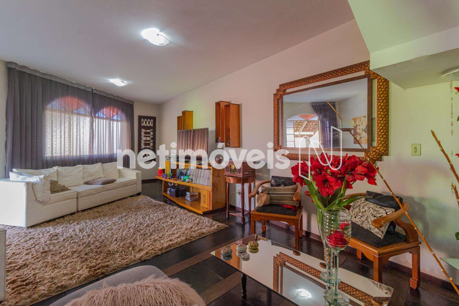 Casa-04-Quartos-Palmares-BH