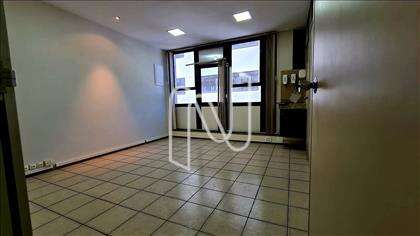 sala-comercial-funcionários