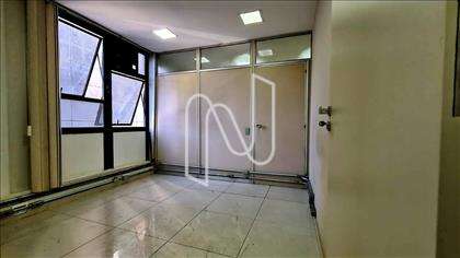 sala-comercial-funcionários