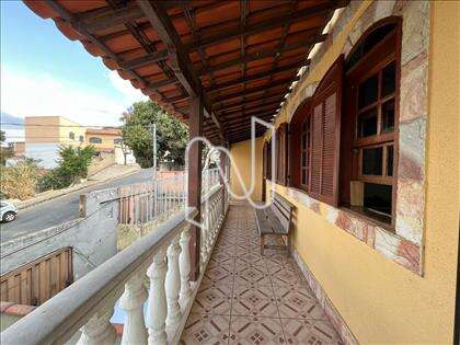  casa-cinco-quartos-dom-silvério