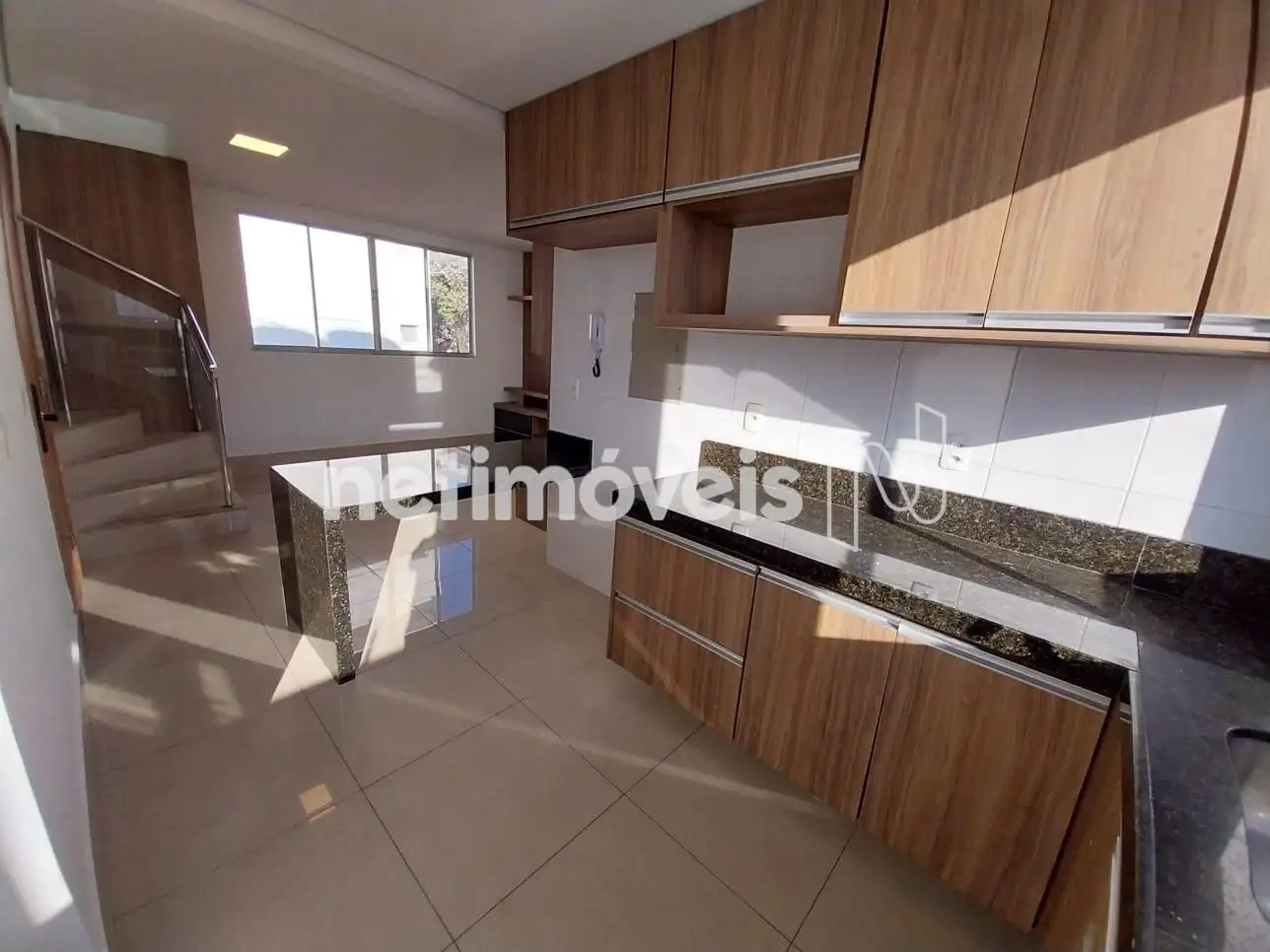 Vista da cozinha pra sala